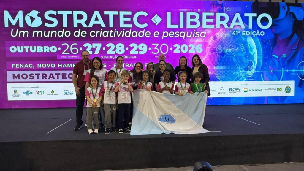Estudantes de Estância Velha apresentam projetos na MOSTRATEC 2026