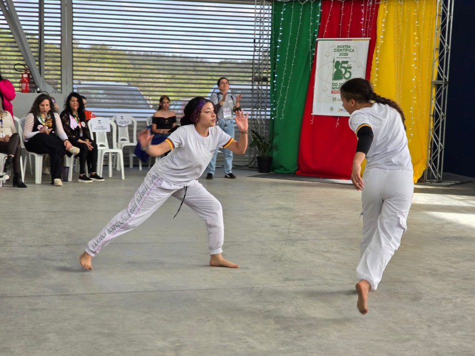 capoeira Mostra Científica 2026 destaca protagonismo negro nos projetos das escolas estaduais out26